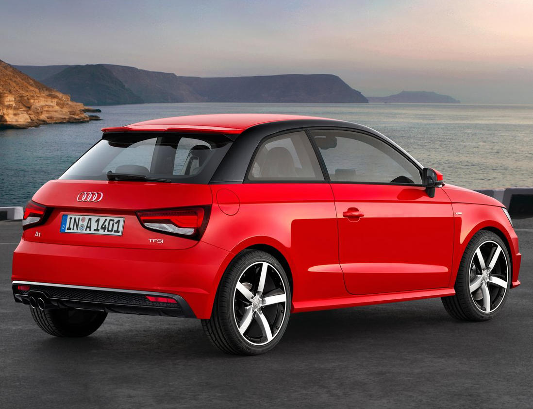 Озвучены цены на хетчбэк Audi A1 2015 в России