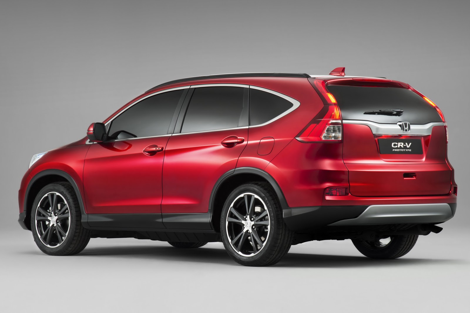 Рестайлинг Honda CR-V 2015 – 2016 года (цена, фото)