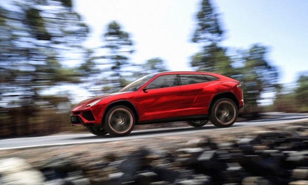 Lamborghini Urus будет быстрее Porsche Cayenne Turbo S на Нюрбургринге