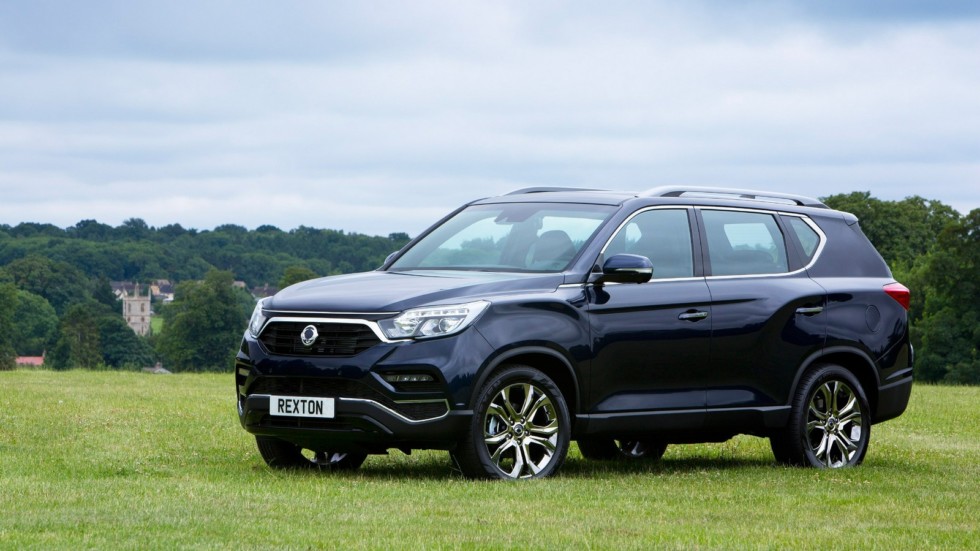 Новый SsangYong Rexton: названы сроки появления в России