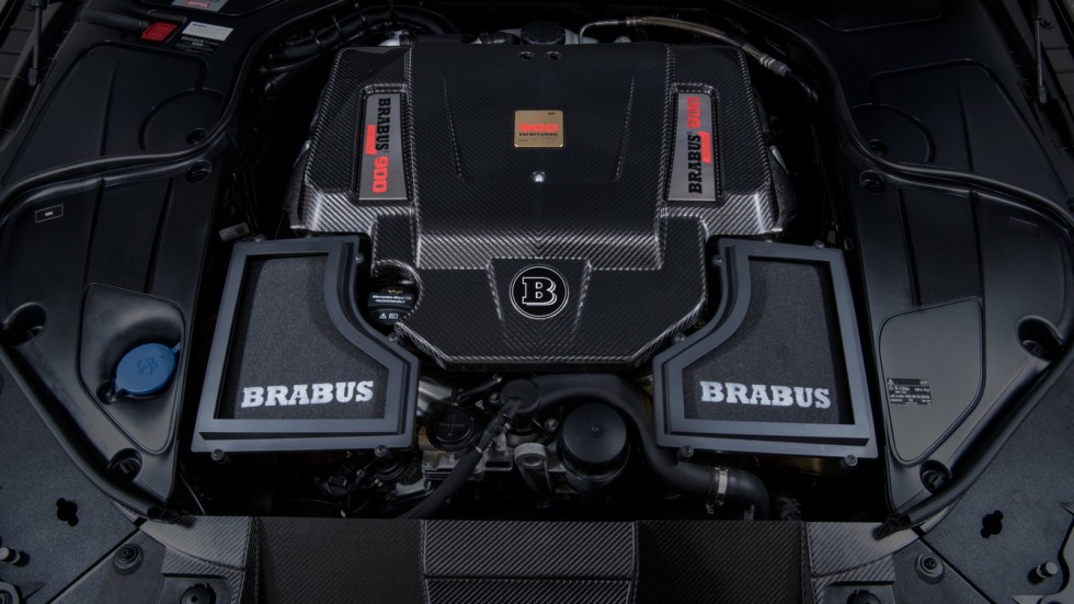 Brabus построил суперкабриолет