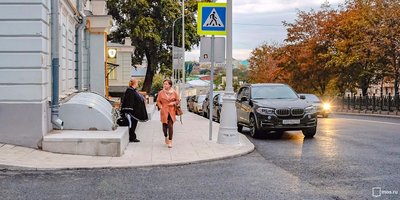 На Рождественском бульваре в Москве уложили асфальт и открыли движение