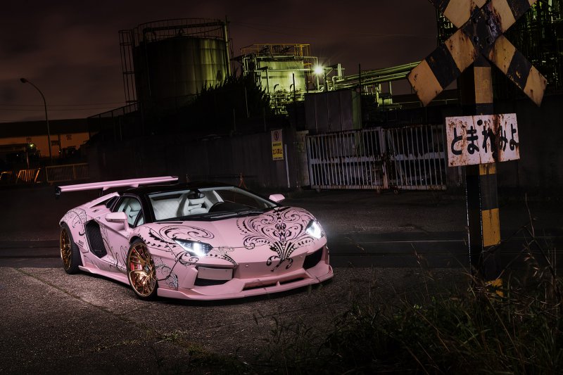 Lamborghini Aventador с обвесом от Liberty Walk