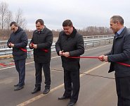 Досрочно отремонтировали мост через реку Воронеж в Липецкой области