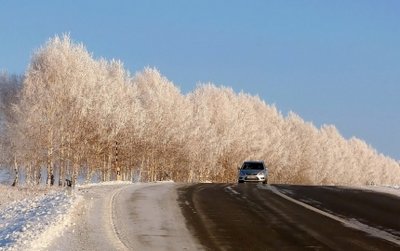 Водителей предупреждают снегопаде и метелях в Новосибирской и Кемеровской областях