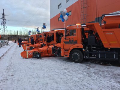 Из-за снегопада дорожные службы Ленобласти перешли на усиленный режим работы 