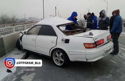 Водитель Toyota Mark II погиб в ДТП на мосту в Благовещенске