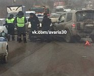 Наледь привела к смертельной аварии на мосту в Астрахани