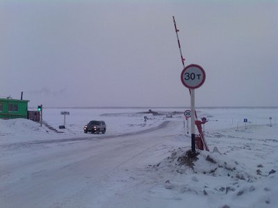 На автозимнике Якутск - Нижний Бестях в Якутии увеличили грузоподъемность 