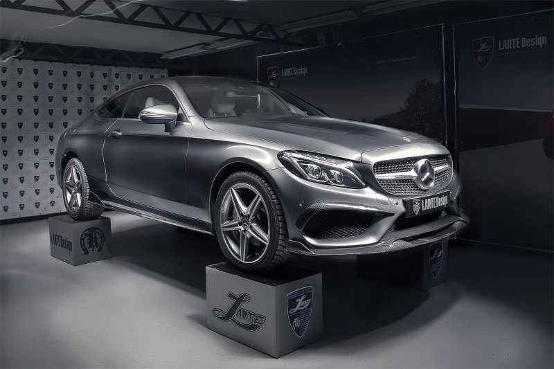 LARTE Design кастомизировали Mercedes C-class в честь своего 6-летия