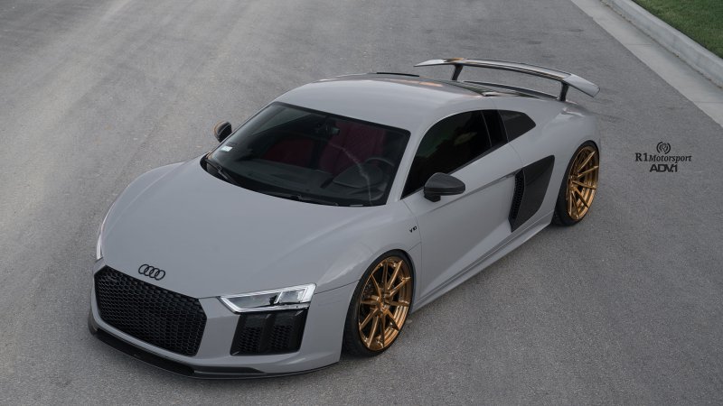 Audi R8 Plus в исполнении R1 Motorsports