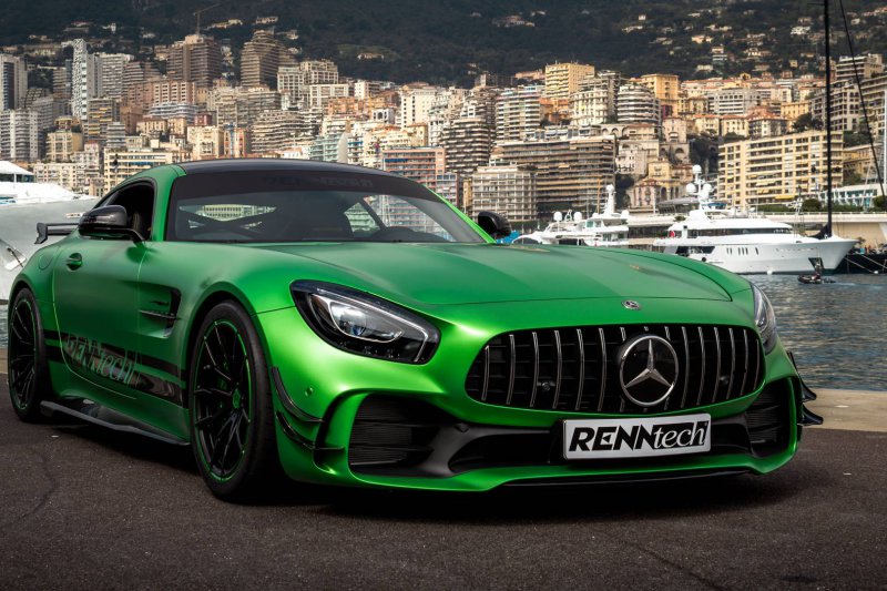 825-сильный Mercedes-AMG GT R в исполнении RENNtech