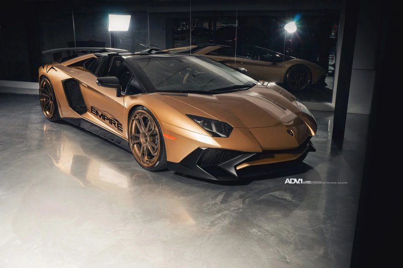 Lamborghini Aventador SV Roadster в обвесе от Novitec