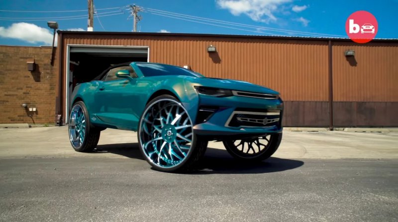 Chevrolet Camaro на 32-дюймовых дисках от Forgiato