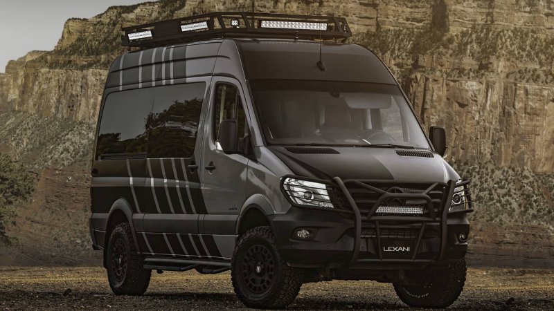 Lexani сделали из Mercedes-Benz Sprinter люксовый внедорожный кемпер