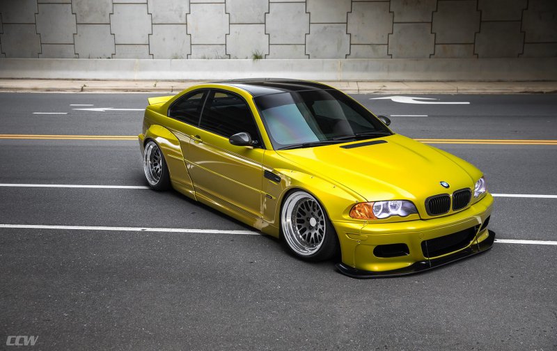 Заряженная версия BMW M3 E46 в обвесе от Rocketbunny